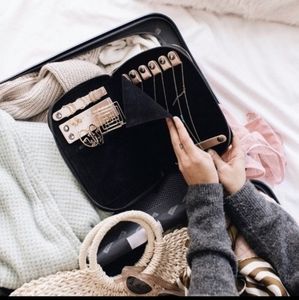 H by Halston Gold Jewelry Case